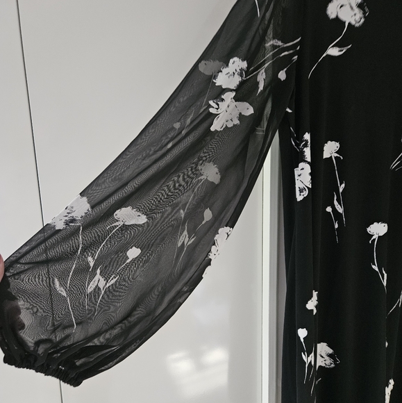 White House Black Market Floral Dress sz Large - Picture 2 of 4